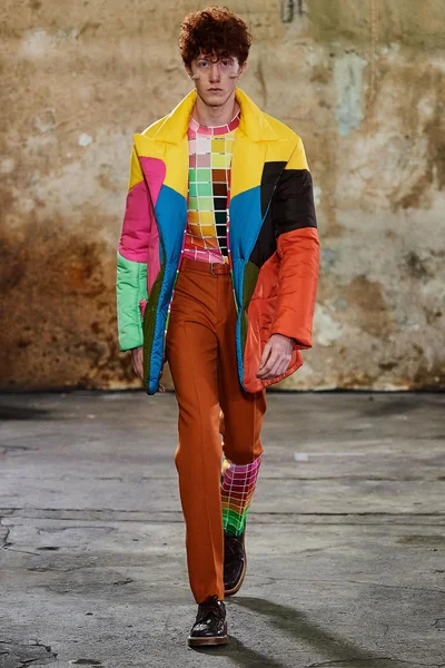 Look 21